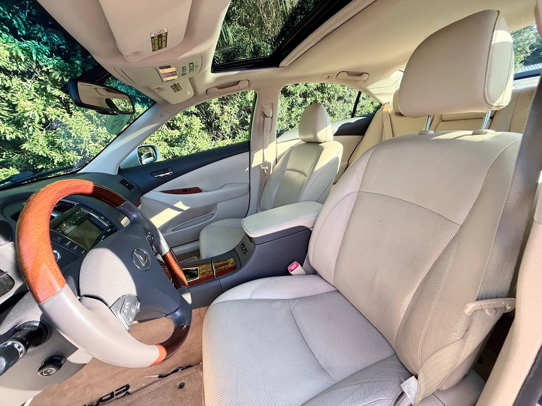 Used 2012 Lexus ES 350 FWD image 25