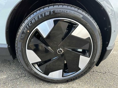 New 2026 Volvo EX30 Ultra image 9