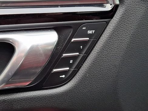 Certified 2023 Porsche Macan Turbo AWD/4WD image 26