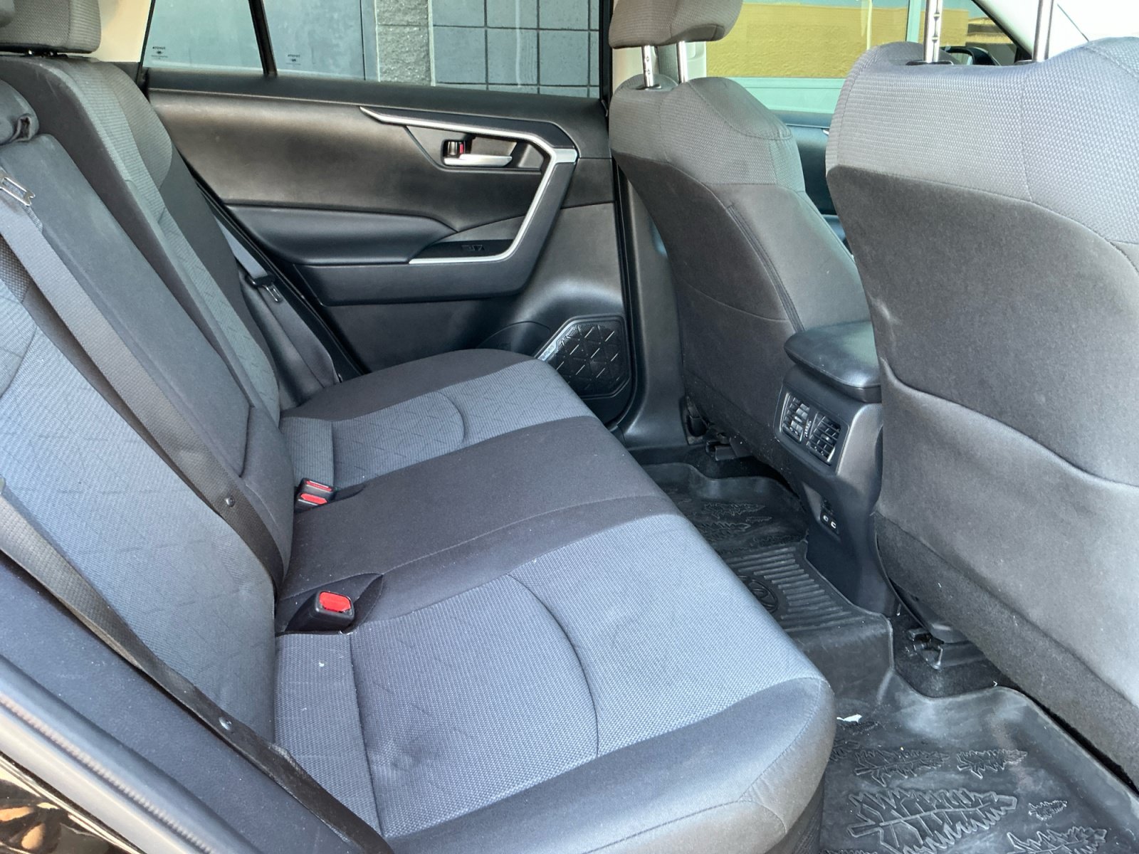 Certified 2025 Toyota RAV4 Woodland Edition AWD/4WD image 17