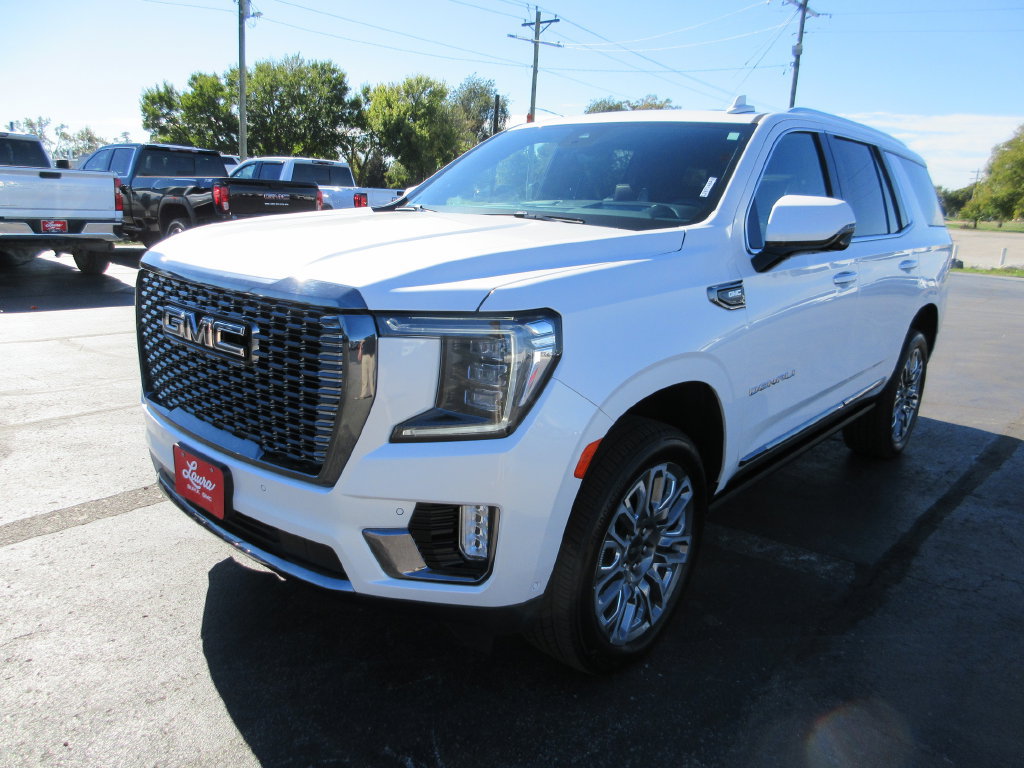 Certified 2024 GMC Yukon Denali Ultimate AWD/4WD image 11