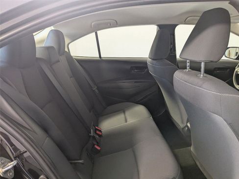 Certified 2023 Toyota Corolla LE image 3