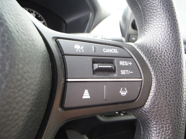 Certified 2024 Honda HR-V LX image 28