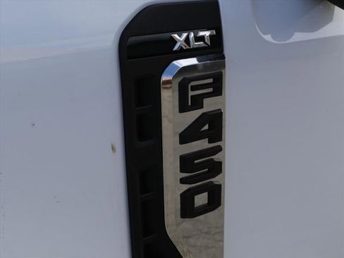 New 2026 Ford F450 XLT w/ 360-Degree Camera Package image 11