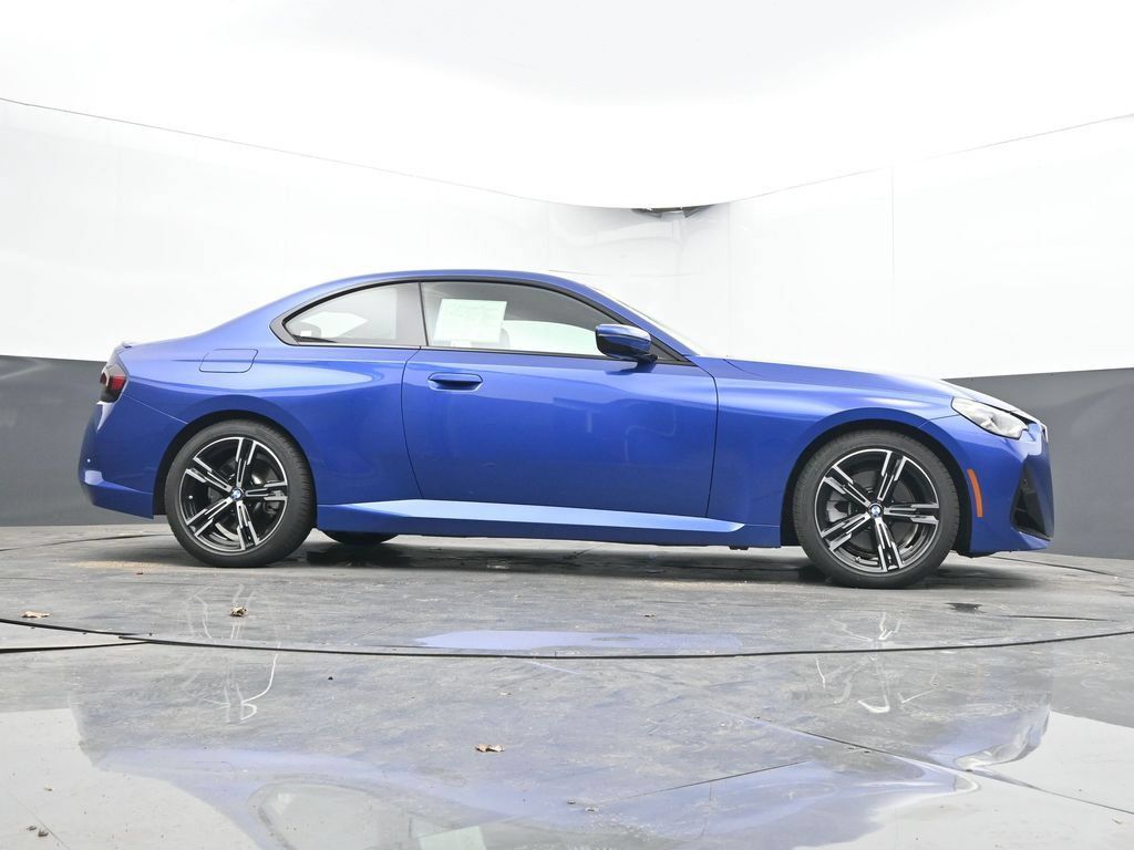 Used 2026 BMW 230i Coupe RWD image 38