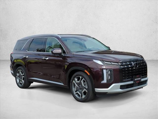 Used 2024 Hyundai Palisade Limited FWD image 3