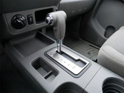 Used 2019 Nissan Frontier SV image 29