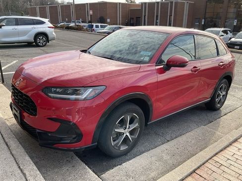 Certified 2023 Honda HR-V EX-L image 1