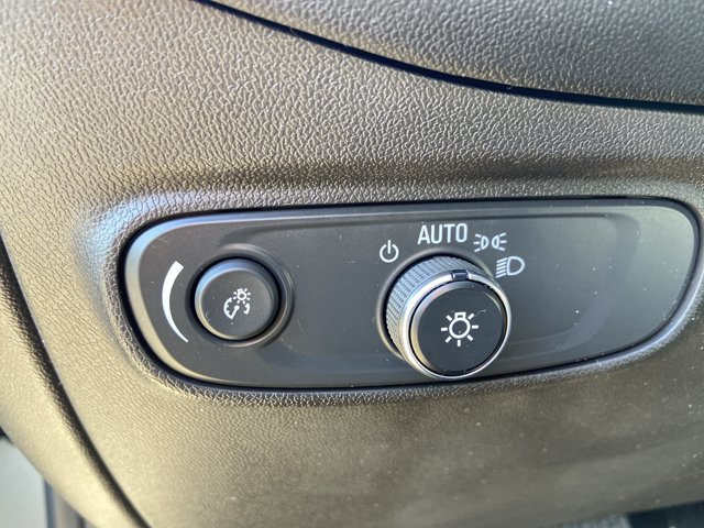 Used 2023 Chevrolet Equinox LT w/ Driver Convenience Package FWD image 47