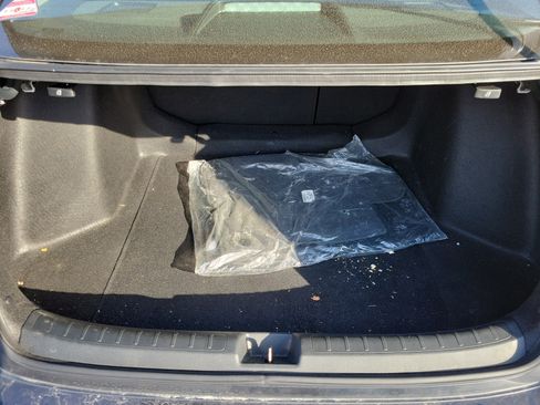 Used 2023 Honda Civic Touring image 9