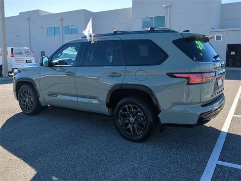 Certified 2024 Toyota Sequoia Limited image 6