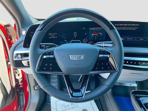 New 2026 Cadillac Lyriq Luxury image 10