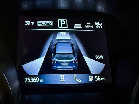 Used 2020 Nissan Pathfinder SL image 25