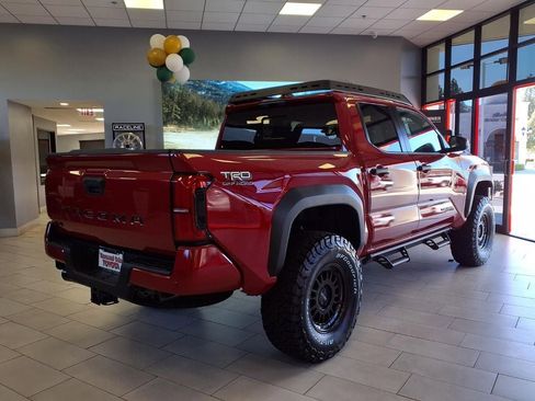New 2026 Toyota Tacoma TRD Off-Road AWD/4WD image 4
