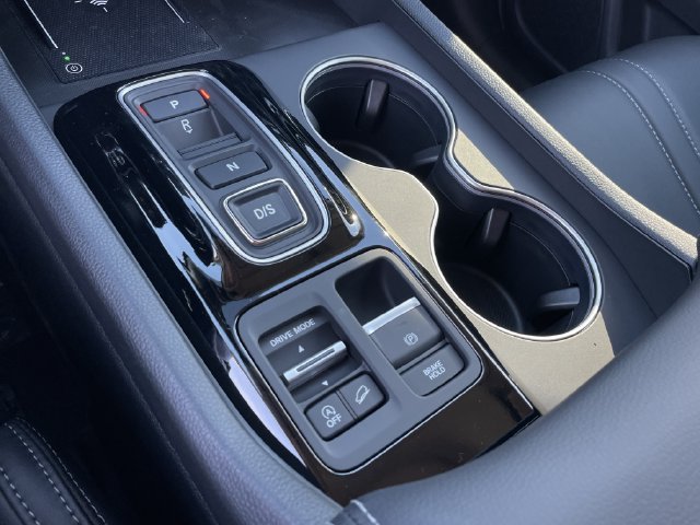 New 2026 Honda Pilot Touring image 21