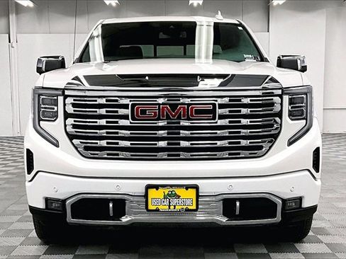 Used 2023 GMC Sierra 1500 Denali image 3