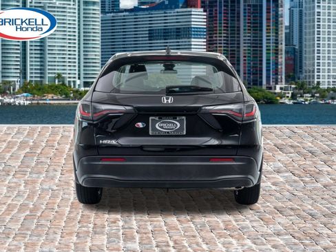 Certified 2024 Honda HR-V LX image 6