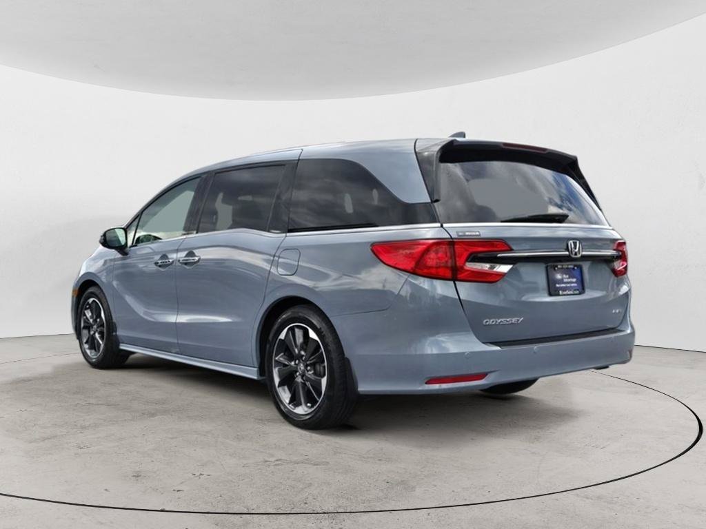 Used 2023 Honda Odyssey Elite image 5