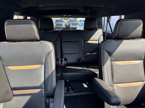 Used 2021 GMC Yukon XL AT4 w/ AT4 Premium Plus Package image 12