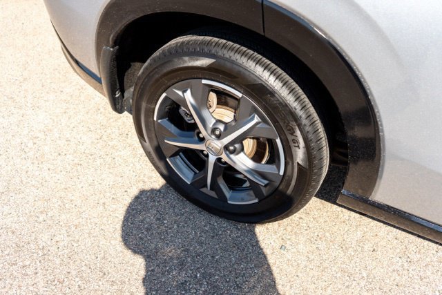Used 2024 Honda HR-V EX-L image 10