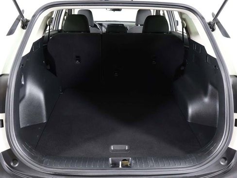 Used 2023 Kia Sportage LX image 18