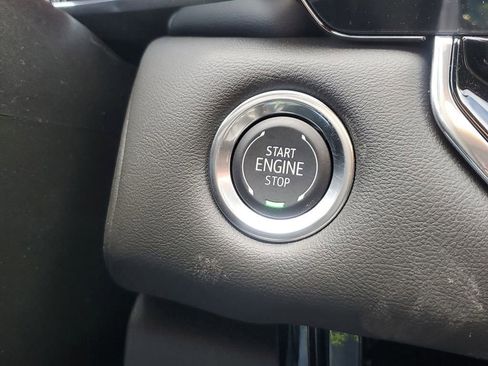 New 2025 GMC Canyon Elevation w/ Convenience Package image 26