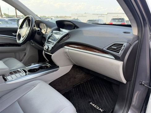 Used 2017 Acura MDX SH-AWD image 21