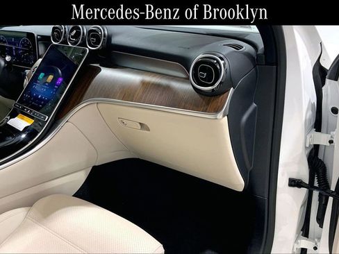Certified 2026 Mercedes-Benz GLC 300 GLC 300 image 18