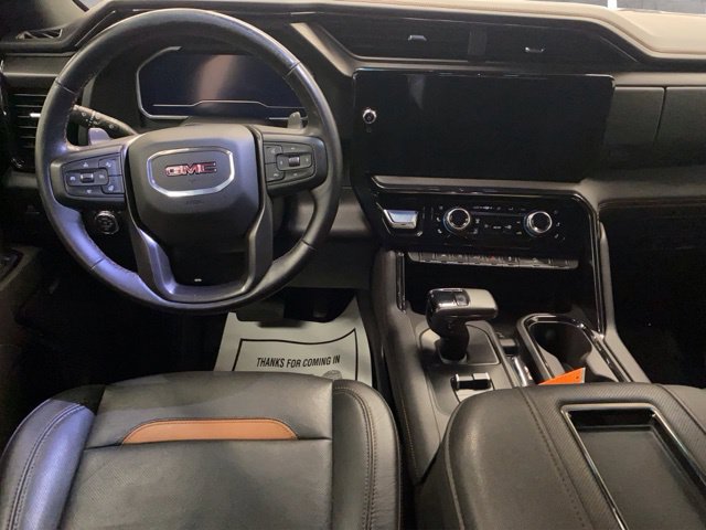 Used 2022 GMC Sierra 1500 AT4 AWD/4WD image 2