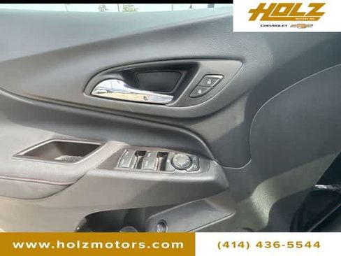 Certified 2022 Chevrolet Equinox RS w/ RS Leather Package AWD/4WD image 24