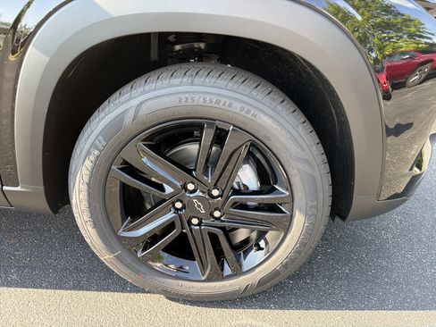 New 2026 Chevrolet Trax ACTIV w/ Driver Confidence Package FWD image 12