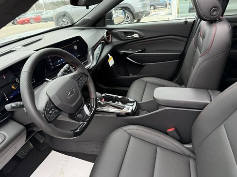 New 2026 Chevrolet Trax RS w/ Sunroof Package image 12