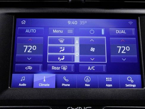 Used 2020 Ford Fusion SE image 33