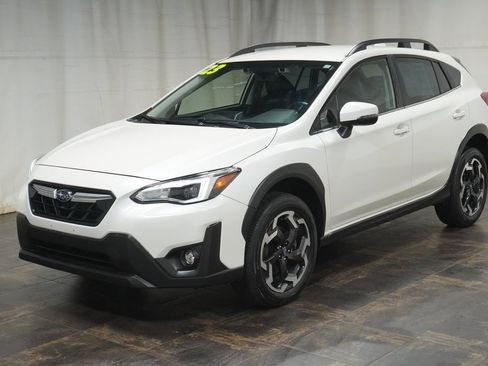 Used 2023 Subaru Crosstrek 2.5i Limited w/ Popular Package #3 image 2