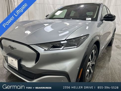 Used 2021 Ford Mustang Mach-E Premium image 7