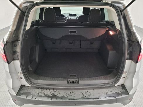 Used 2018 Ford Escape SE FWD image 29