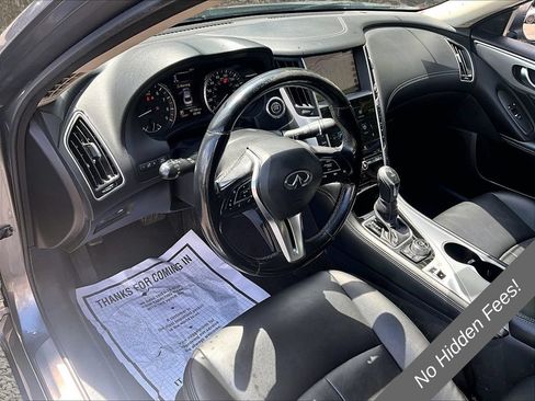 Used 2019 INFINITI Q50 Luxe w/ Essential Package (3.0T Luxe) AWD/4WD image 11