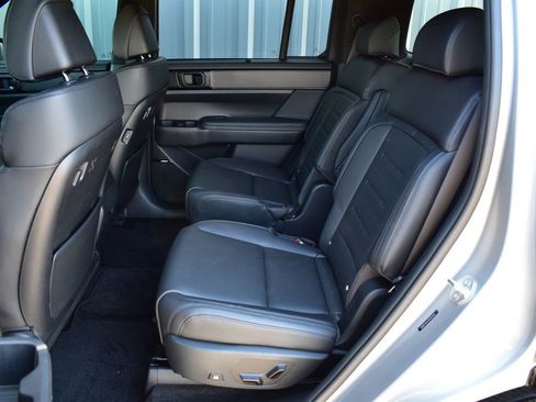 Used 2025 Hyundai Santa Fe Calligraphy FWD image 24