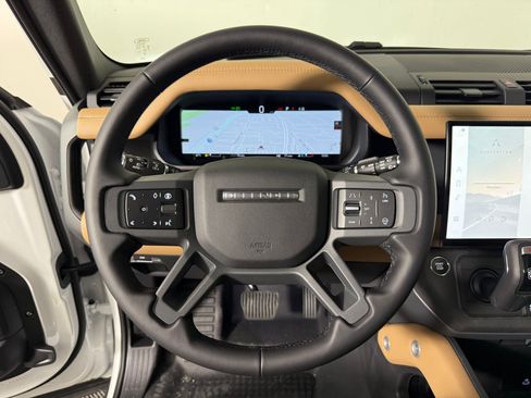 Used 2026 Land Rover Defender 110 S AWD/4WD image 16