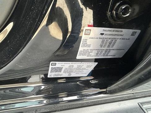 Used 2023 Chevrolet Silverado 1500 LT Trail Boss w/ LT Trail Boss Premium Package image 32