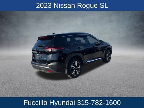 Used 2023 Nissan Rogue SL w/ SL Premium Package image 5