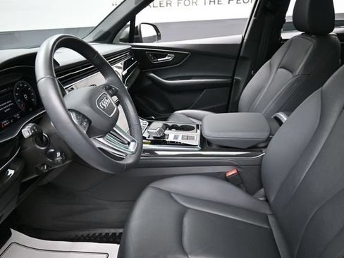 Used 2023 Audi Q7 2.0T Premium Plus w/ Premium Plus Package AWD/4WD image 16