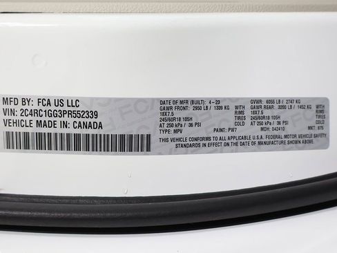 Used 2023 Chrysler Pacifica Limited image 63