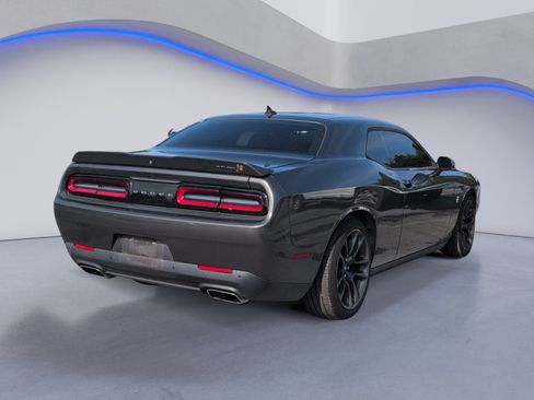 Used 2021 Dodge Challenger R/T Scat Pack RWD image 5