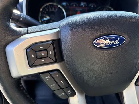 Used 2020 Ford F150 Lariat w/ Equipment Group 502A Luxury image 23