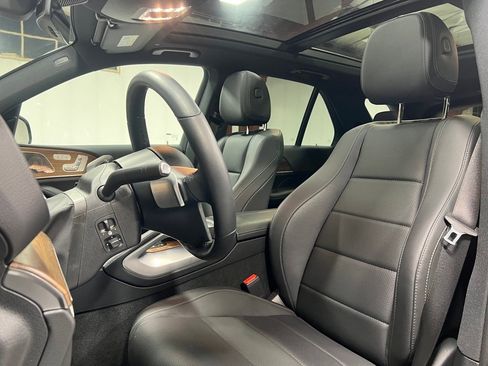 Used 2025 Mercedes-Benz GLE 450 4MATIC image 22