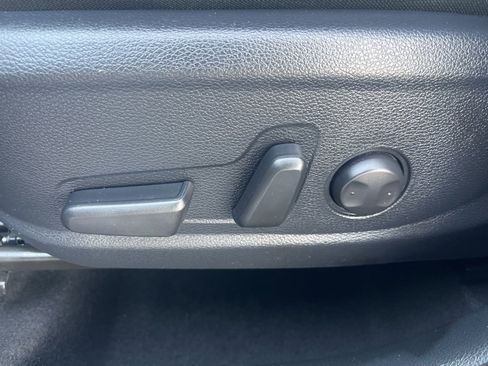 Used 2023 Kia Soul S image 16