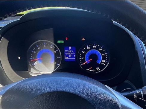 Used 2015 Subaru Crosstrek Touring w/ Popular Package #1 AWD/4WD image 8