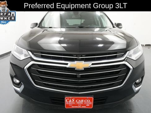 Used 2019 Chevrolet Traverse LT w/ LT Premium Package AWD/4WD image 2