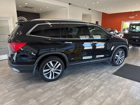 Used 2018 Honda Pilot Elite image 9